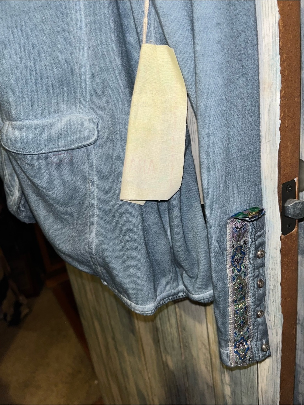 Aratta L Washed Gray Single-Button Blazer with Artistic Feature on Back - Picture 6 of 6